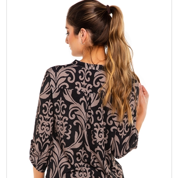 eclipse top in dark grey and black. - Picture 2 of 6